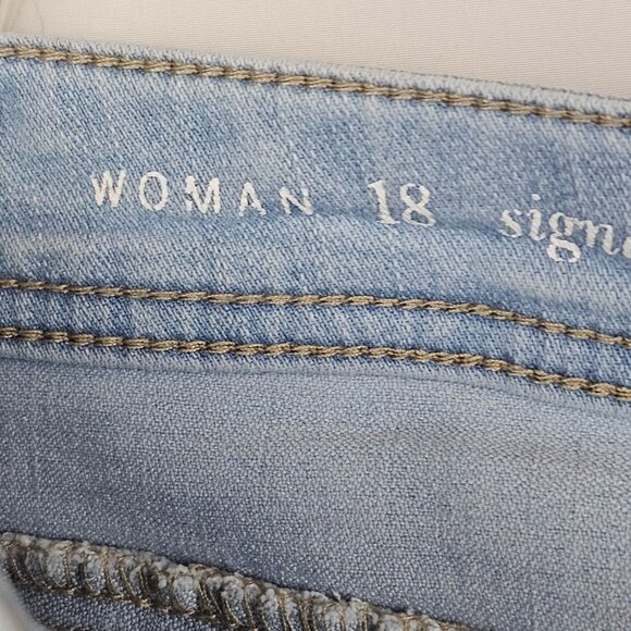 Womens Summer Mom Jeans Capri Light Wash Basic Casual Comfy Cozy Skinny 18 Blue - Picture 14 of 14